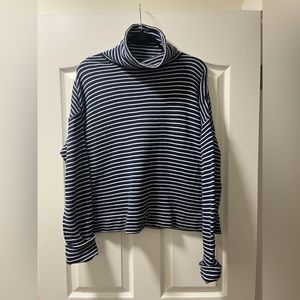 Vineyard Vines Cozy Sweater